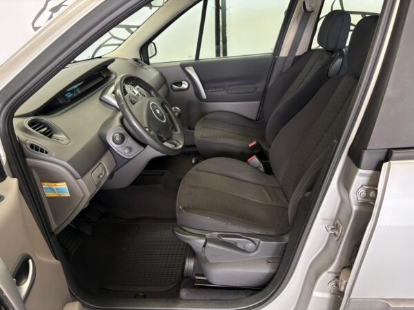 RENAULT SCENIC 1.5 DCI - Imagen 5