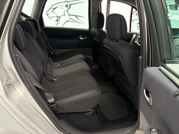 RENAULT SCENIC 1.5 DCI - Imagen 8