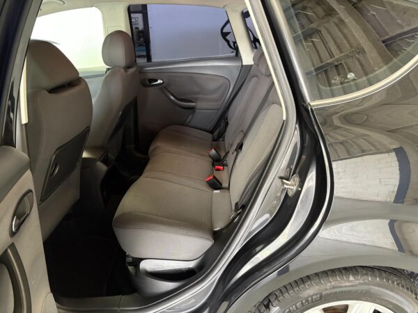 SEAT ALTEA XL 2.0TDI - Imagen 8