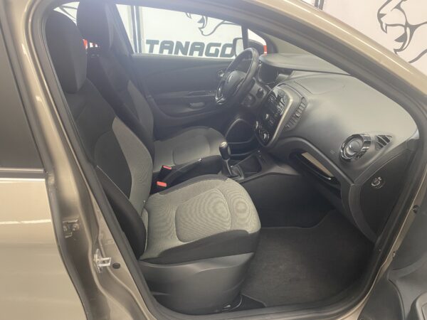 RENAULT CAPTUR 1.5 DCI - Imagen 6