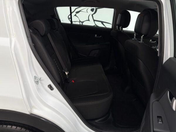 KIA SPORTAGE 1.6 GDI - Imagen 8