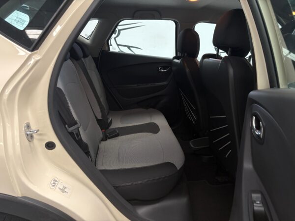 RENAULT CAPTUR 1.5DCI - Imagen 9