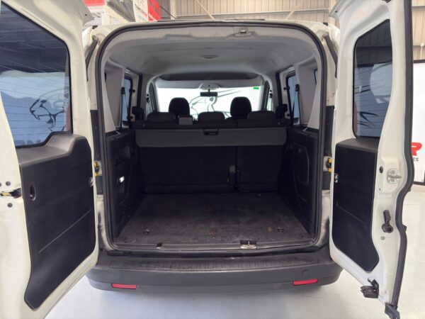 FIAT DOBLO 1.3 MULTIJET - Imagen 10