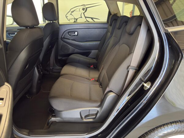 KIA CARENS 1.7 CRDI 7PLZ - Imagen 9