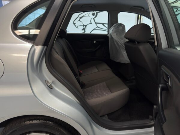 SEAT CORDOBA 1.9 TDI - Imagen 8