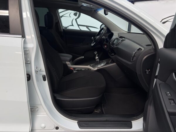 KIA SPORTAGE 1.7 CRDI - Imagen 6