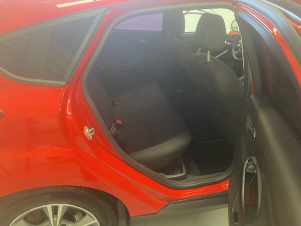 FORD FOCUS 1.6 TDCi - Imagen 8